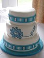 10 Modern blue floral wedding cake