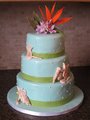 18 Tropical-Beach-Theme-Wedding-Cake